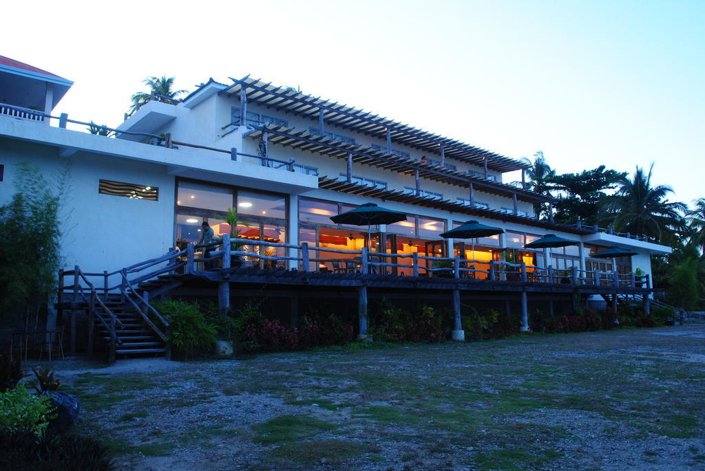 Almont Beach Resort Surigao Extérieur photo