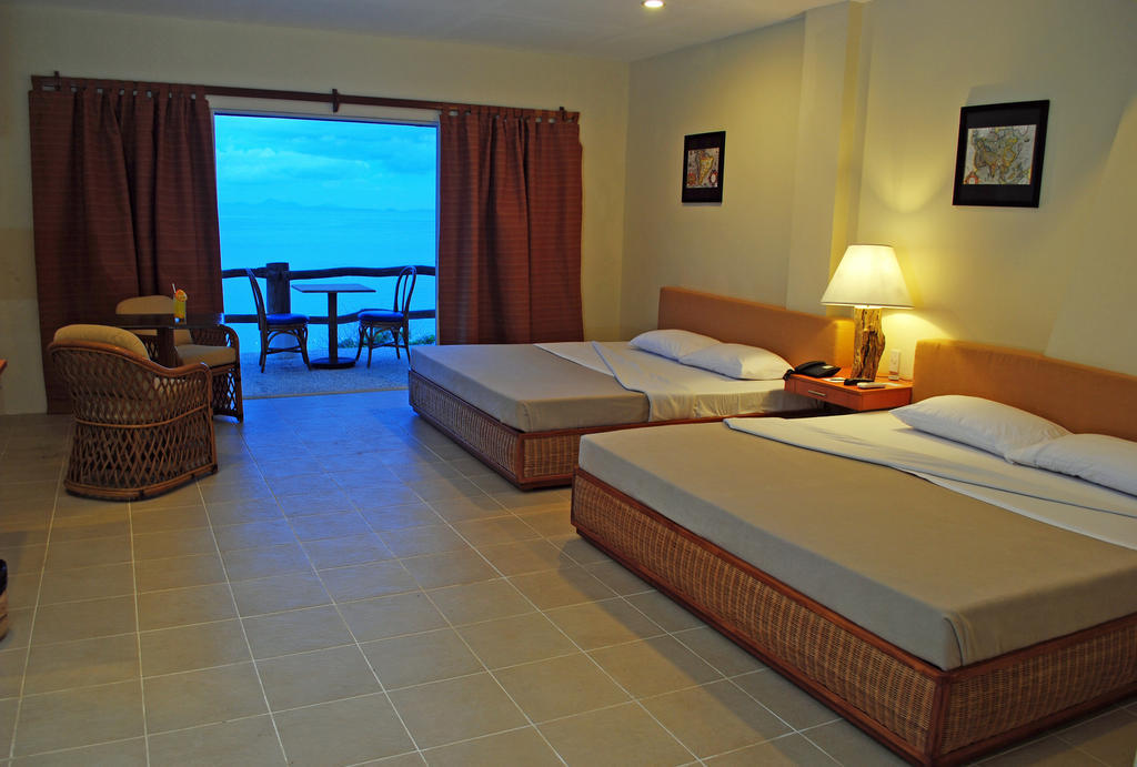 Almont Beach Resort Surigao Chambre photo